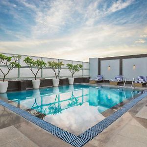 Country Inn & Suites By Radisson, Gurugram Sector 12